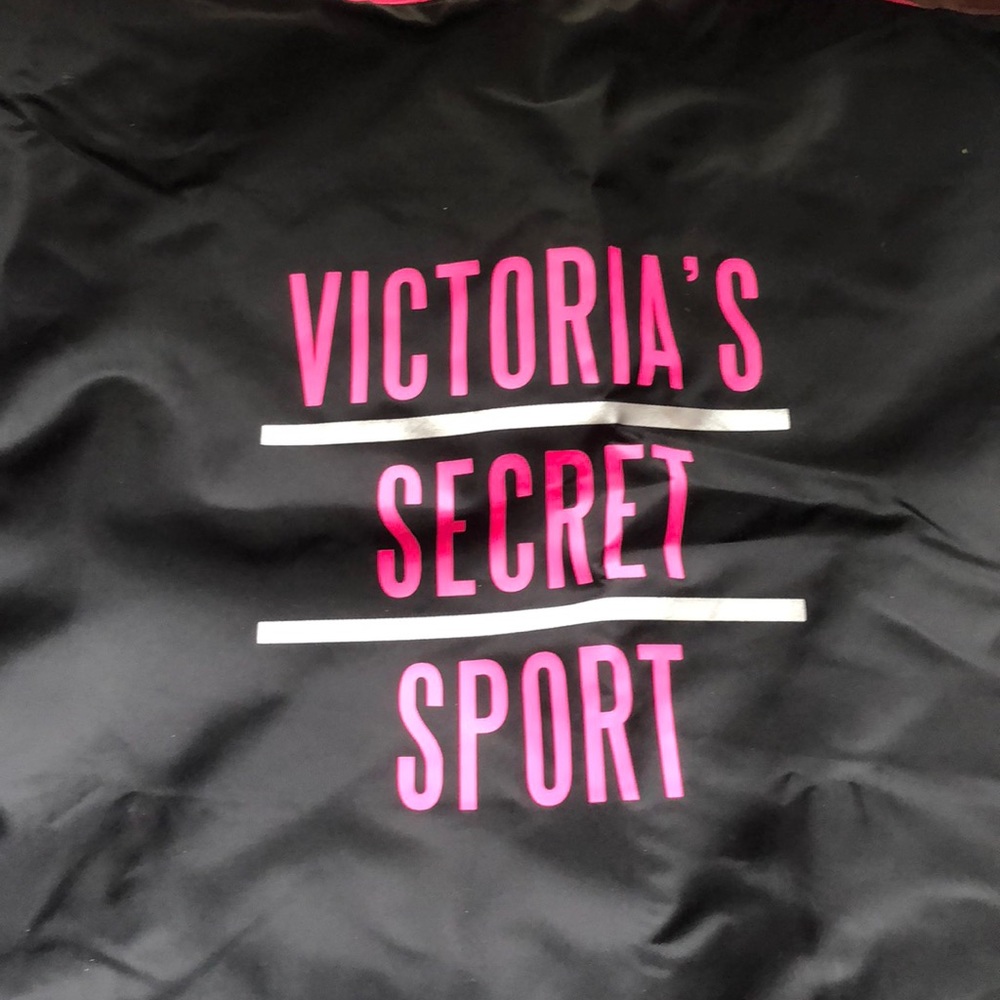 Victoria’s Secret gym bag